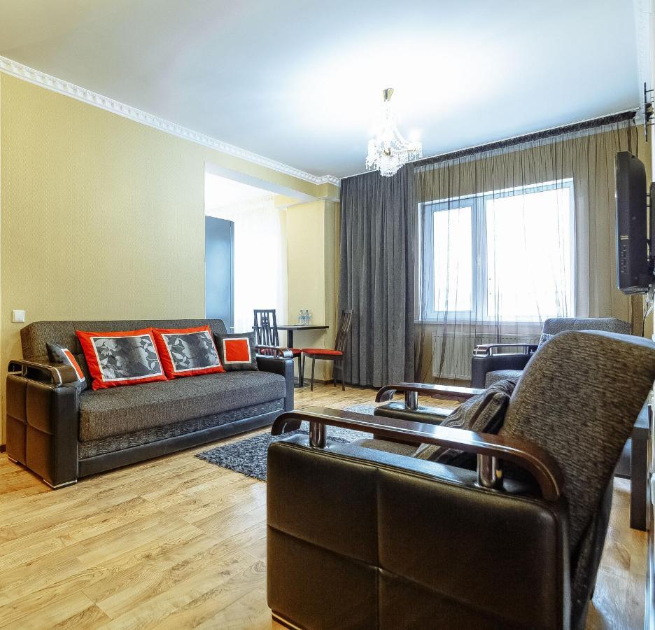 Two Bedroom Apartment On Syganak Street 64-1 Астана Экстерьер фото